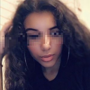 Meet your Posher, Mya